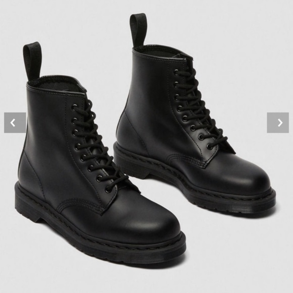 Dr.Marten 1460 MONO SMOOTH LEATHER LACE UP boot men  size 7